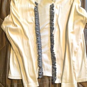 Long sleeve open front lightweight cotton T-shirt/sweater w/ front blk/wh ruffle